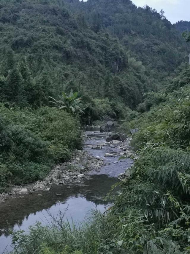 失而復(fù)得的東西怎么發(fā)朋友圈圖片文字，失而復(fù)得的東西怎么發(fā)朋友圈圖片大全？