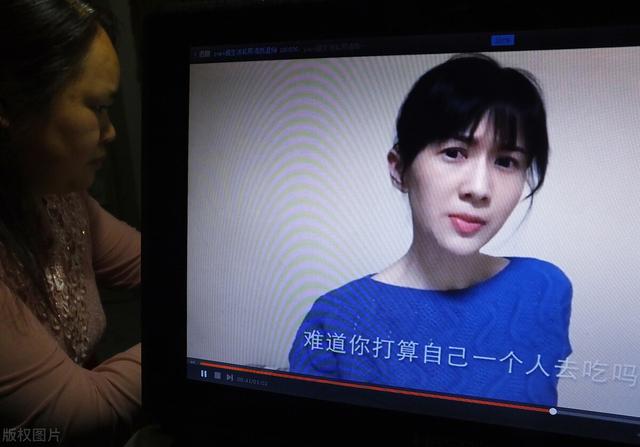 抖音不直播只發(fā)作品能賺錢么，抖音不直播只發(fā)作品能賺錢么圖片？